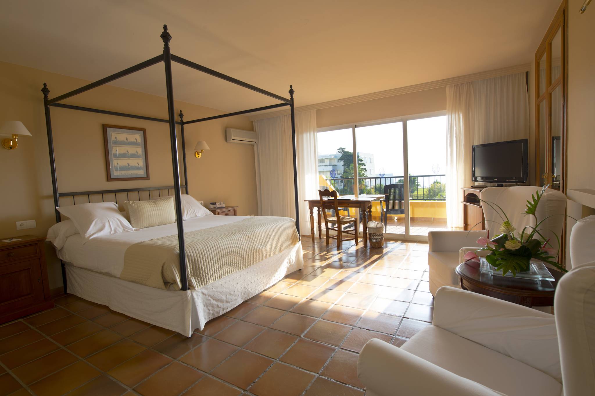 Golf-Expedition-Golf-reizen-Spanje-Regio-Malaga-Hotel-Guadalmina-Spa-&-Golf-Resort-deluxe-bedroom