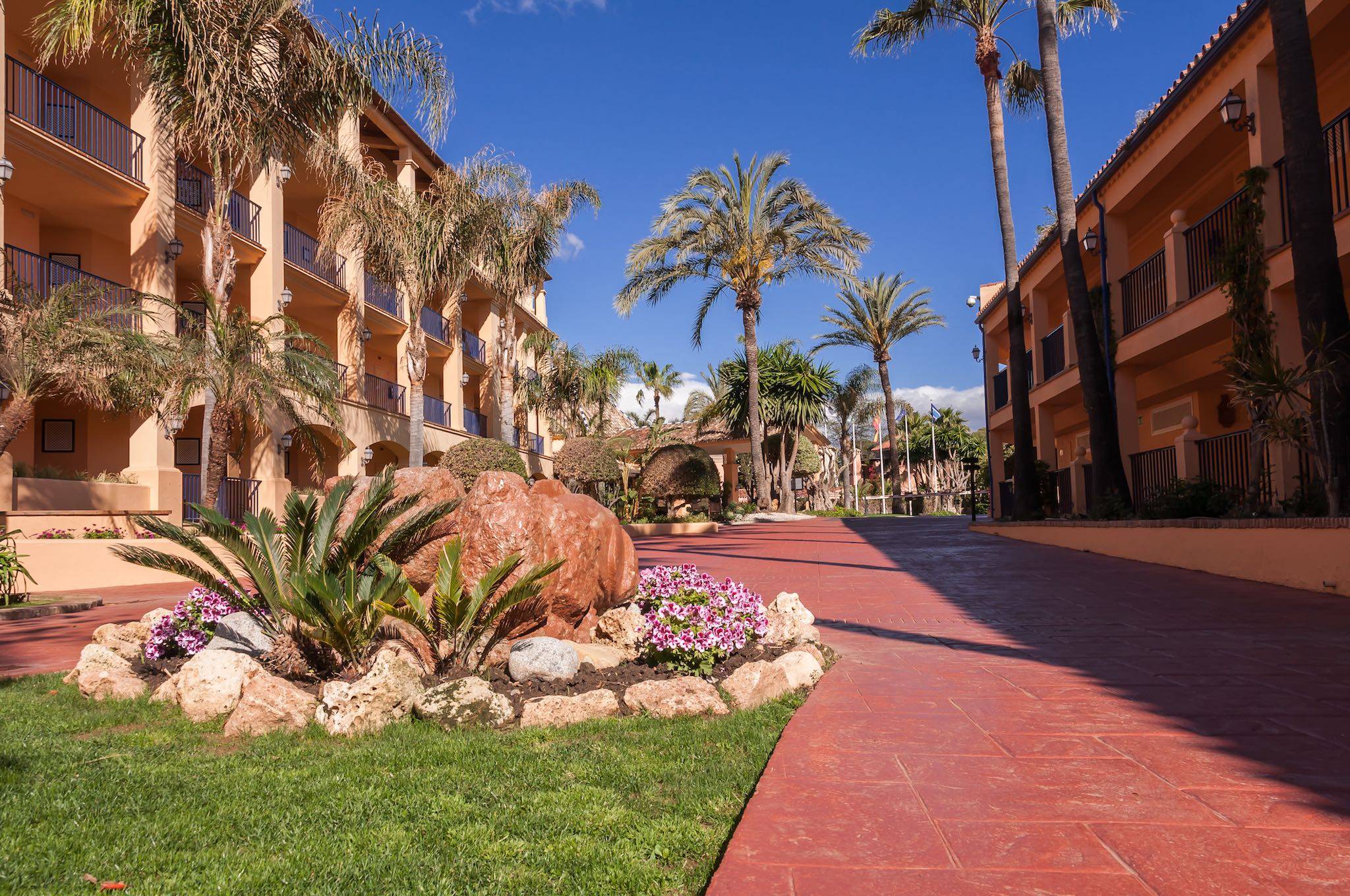 Golf-Expedition-Golf-reizen-Spanje-Regio-Malaga-Hotel-Guadalmina-Spa-&-Golf-Resort-garden