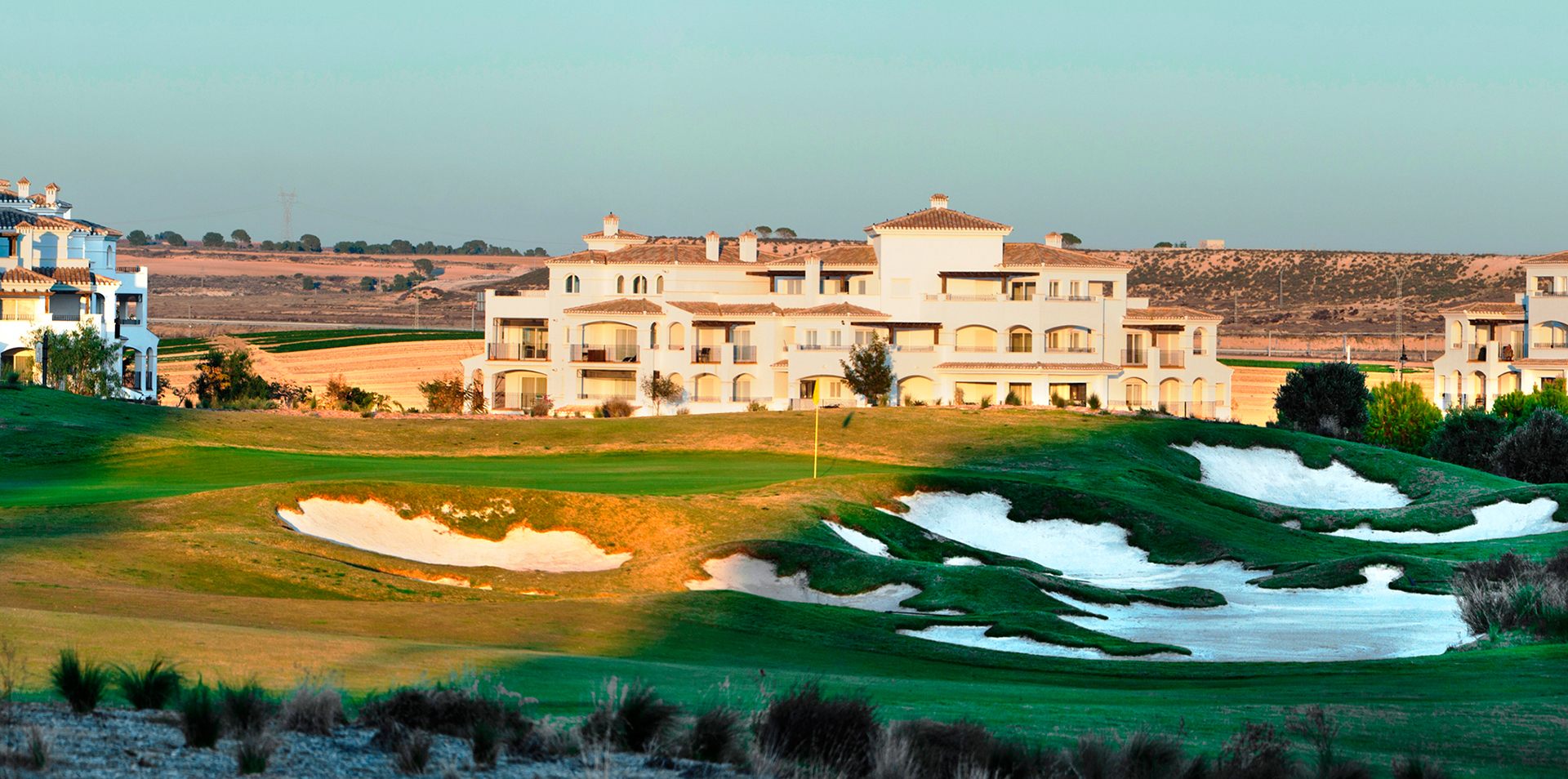 Golf-Expedition-Golf-reizen-Spanje-Regio-Valencia-intercontinental-Mar-Menor-Golf-Resort-&-Spa-golf-course-and-resort-view