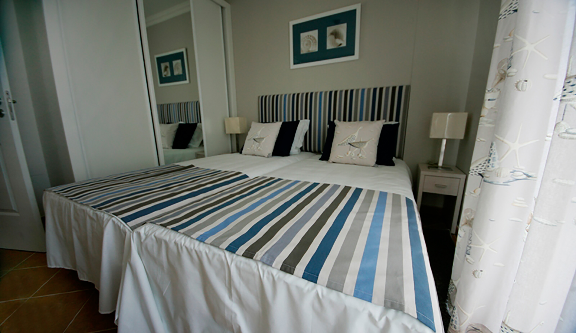 Golf-expedition-golfreizen-golfresort-Castro-Marin-Golfe-&-Country-Club-appartement-bedroom-bed-2