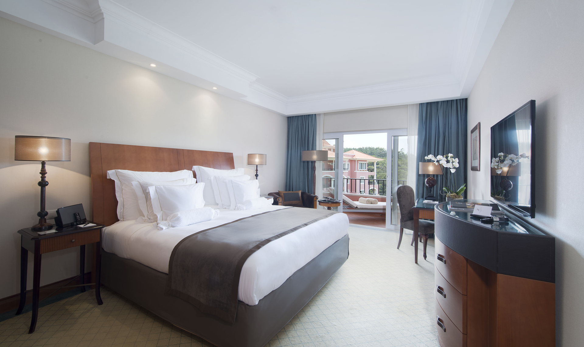 Golf-expedition-golfreizen-golfresort-Penha-Longa-Resort-appartement-deluxe-bedroom