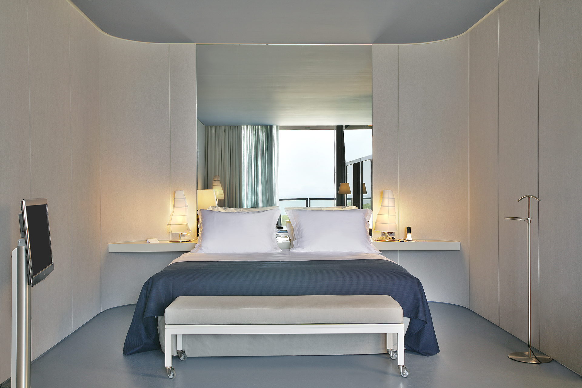 Golf-expedition-golfreizen-golfresort-Royal-The-Oitavos-Hotel-appartement-deluxe-bedroom