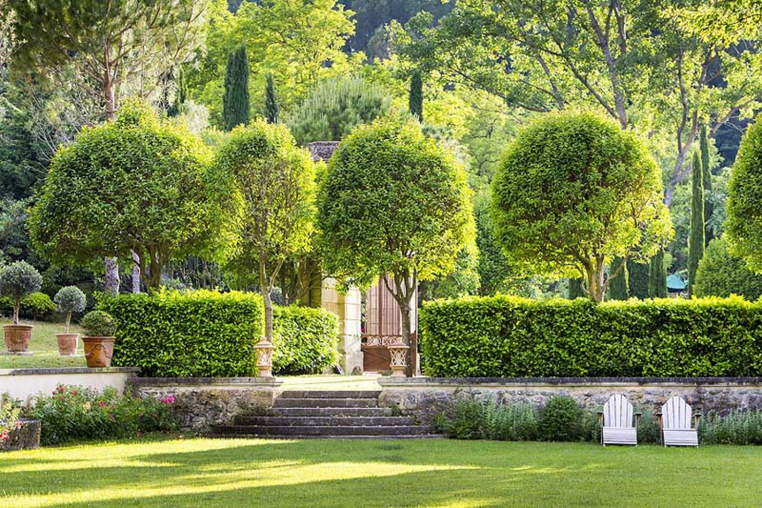 golf-expedition-golf-reizen-frankrijk-regio-provence-chateau-talaud-prachtige-tuin.jpg