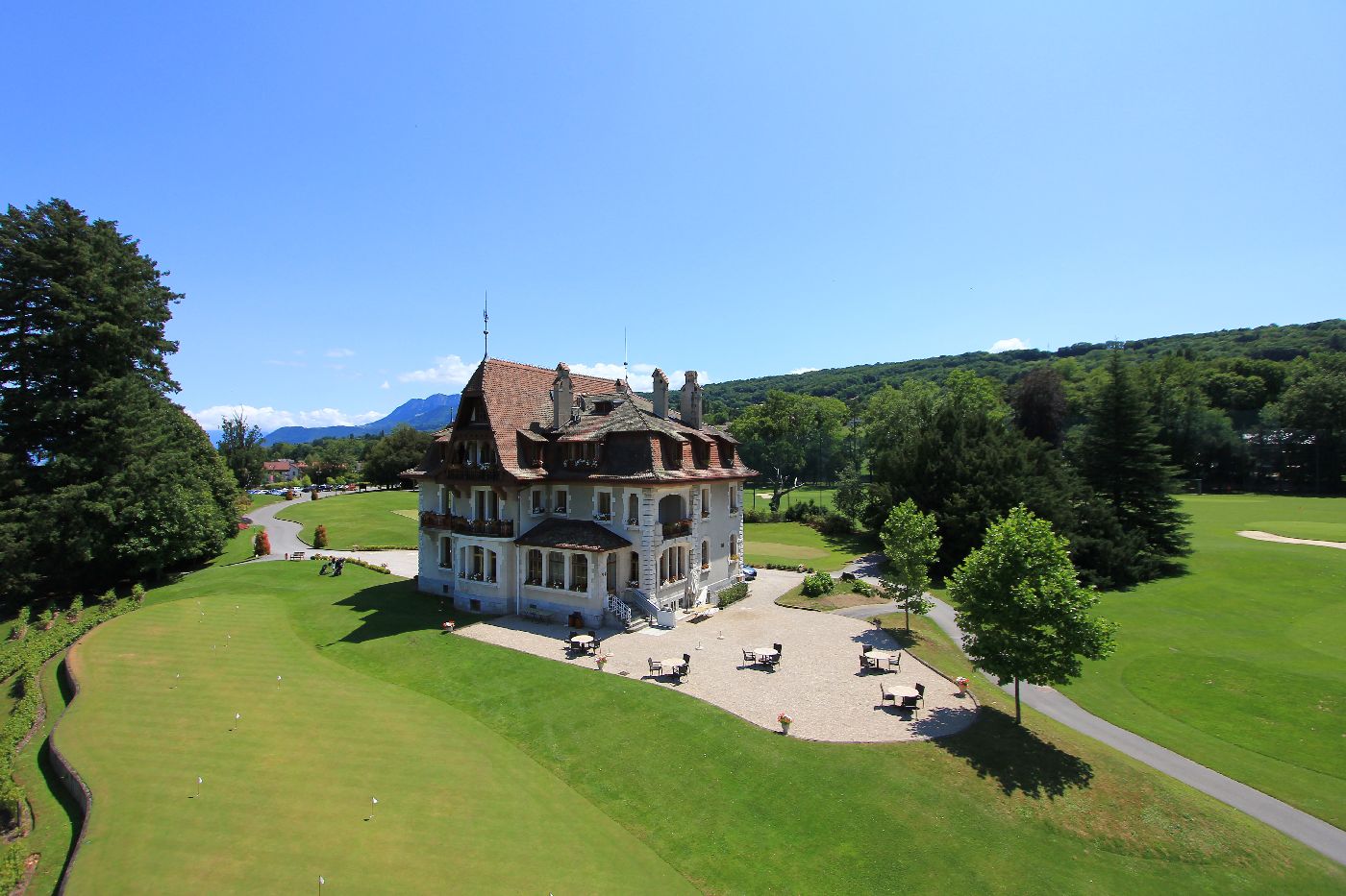 golf-expedition-golf-reizen-frankrijk-regio-rhone-alpes-evian-royal-resort-golfbaan-golf-academie.jpg