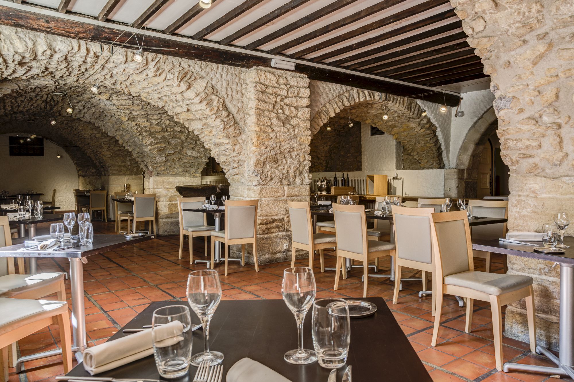 golf-expedition-golf-reizen-regio-provence-Moulin-de-vernegues-restaurant