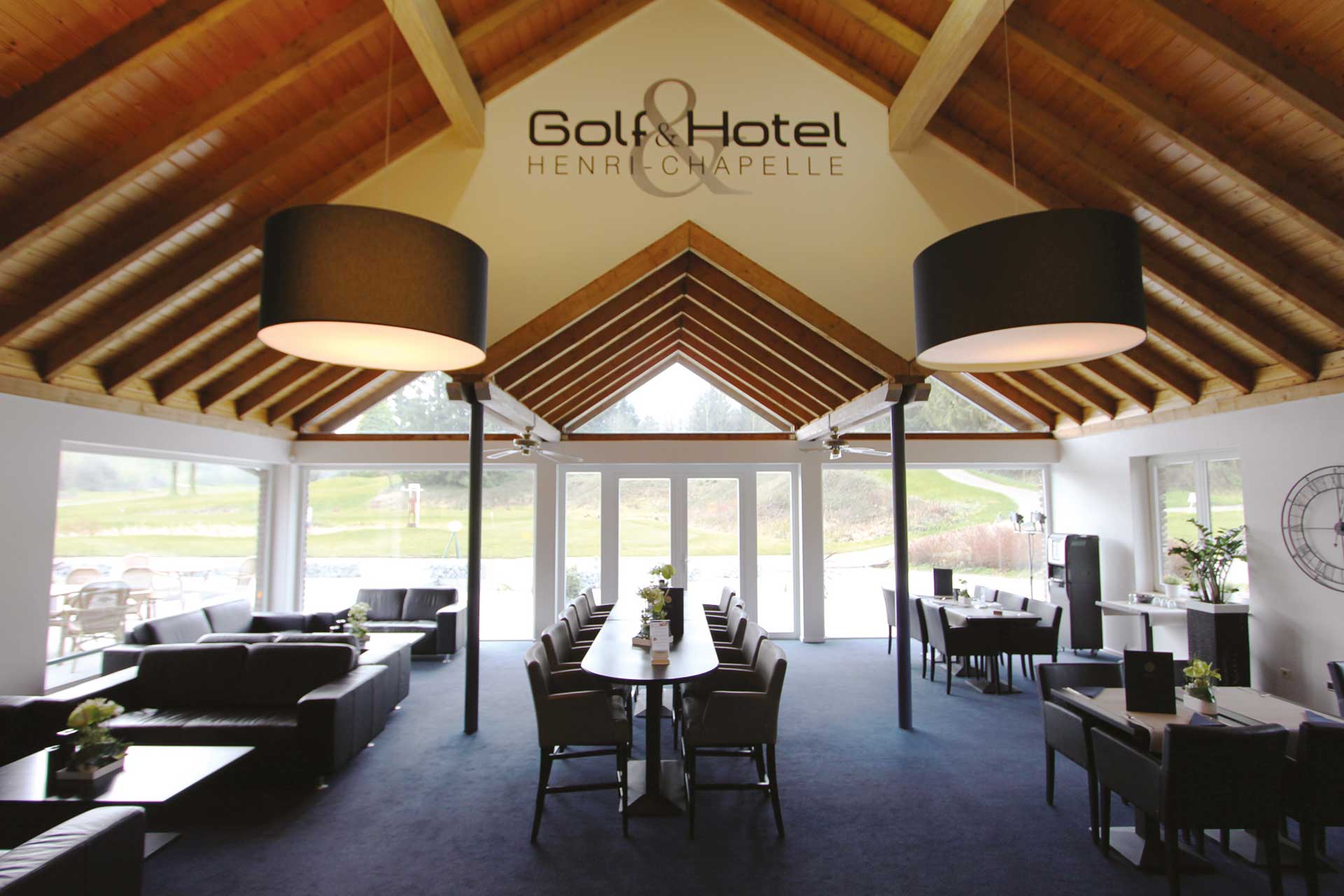 Golf-reizen-Golf-Expedition-België-Regio-Luik-Golf-hotel-Henri-Chapelle-lounge
